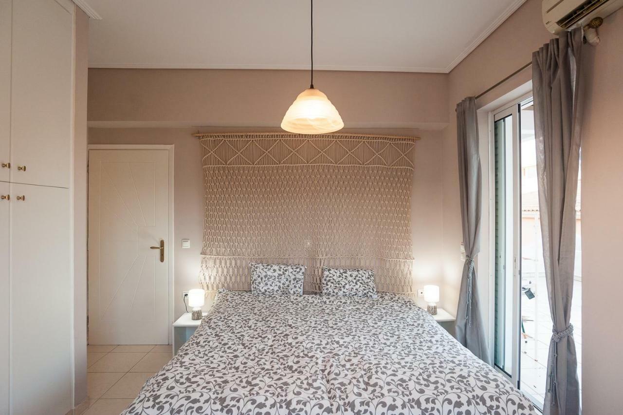 אתונה Sunset Sea View Apartment מראה חיצוני תמונה