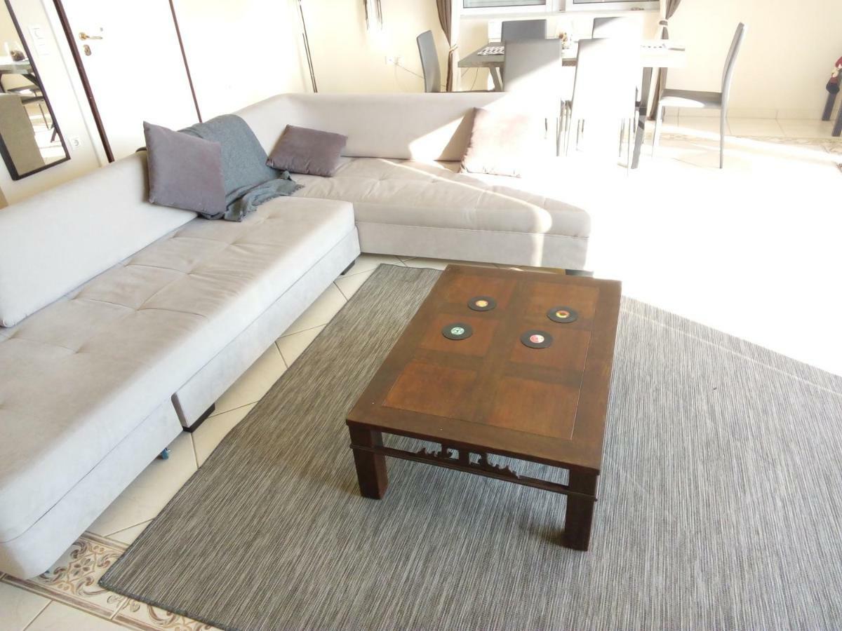 אתונה Sunset Sea View Apartment מראה חיצוני תמונה